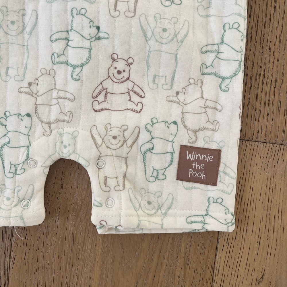 NEW Winnie The Pooh Overall Romper Shorterall Set Disney Green 18 months - Picture 6 of 9